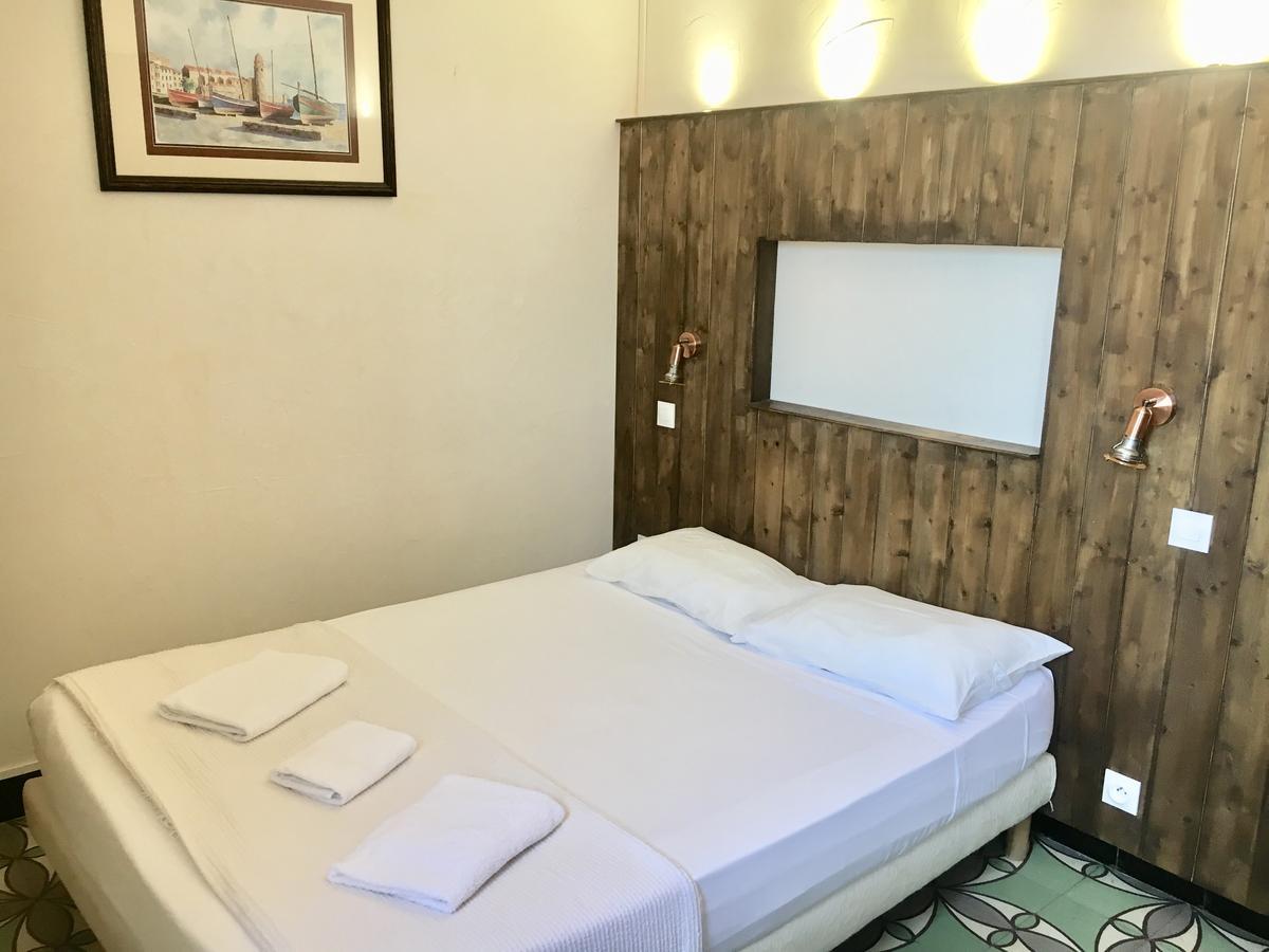 Hotel Le Centre Ле-Булу Екстер'єр фото